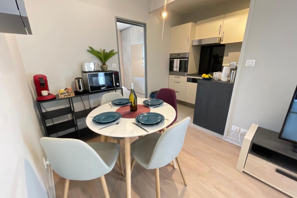 Nouveau - Grande Terrasse - L'Horloge - Calme - Home-One Besancon Luaran gambar